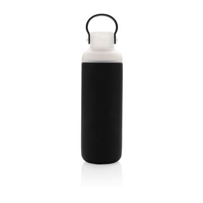 Стеклянная бутылка в силиконовом чехле под нанесение логотипа