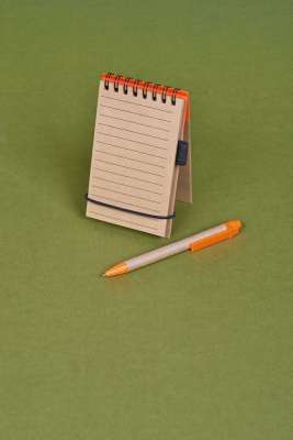Блокнот на кольцах Eco Note с ручкой под нанесение логотипа
